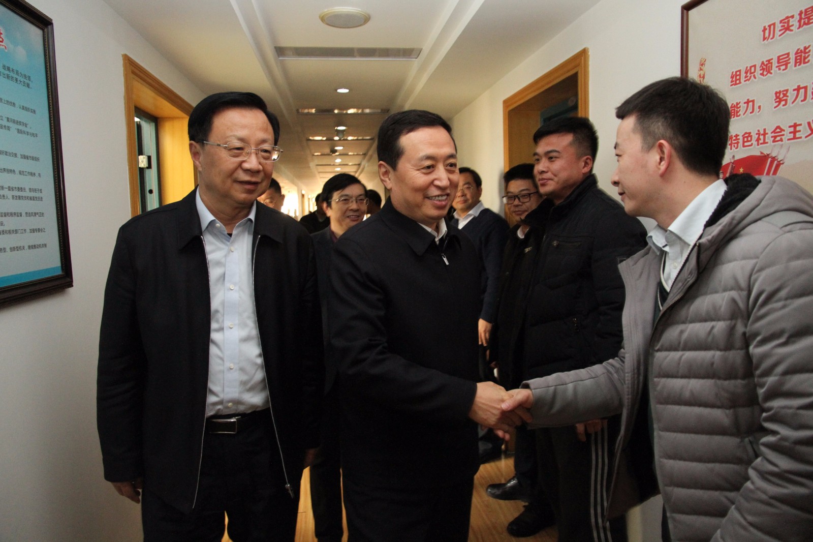 省委常委、统战部部长孙守刚走访各民主