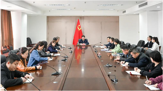 许昌魏都区委书记李朝锋莅临区委统战部调研