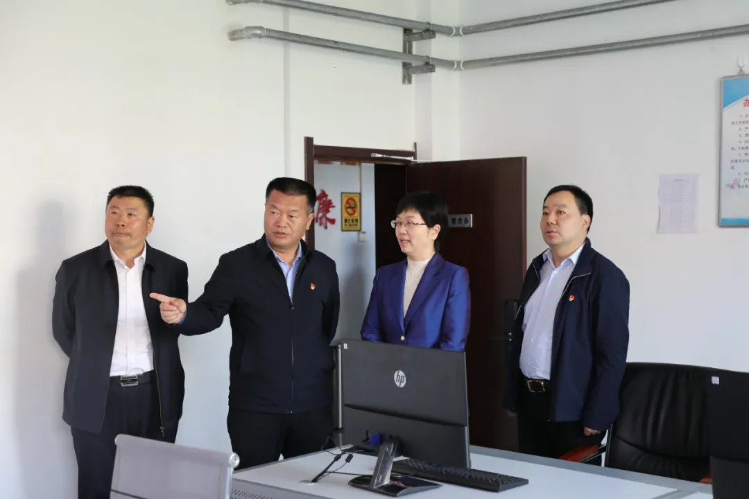 新密市委书记陈春梅调研统战工作